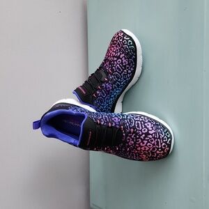 Skechers rainbow leopard print shoes